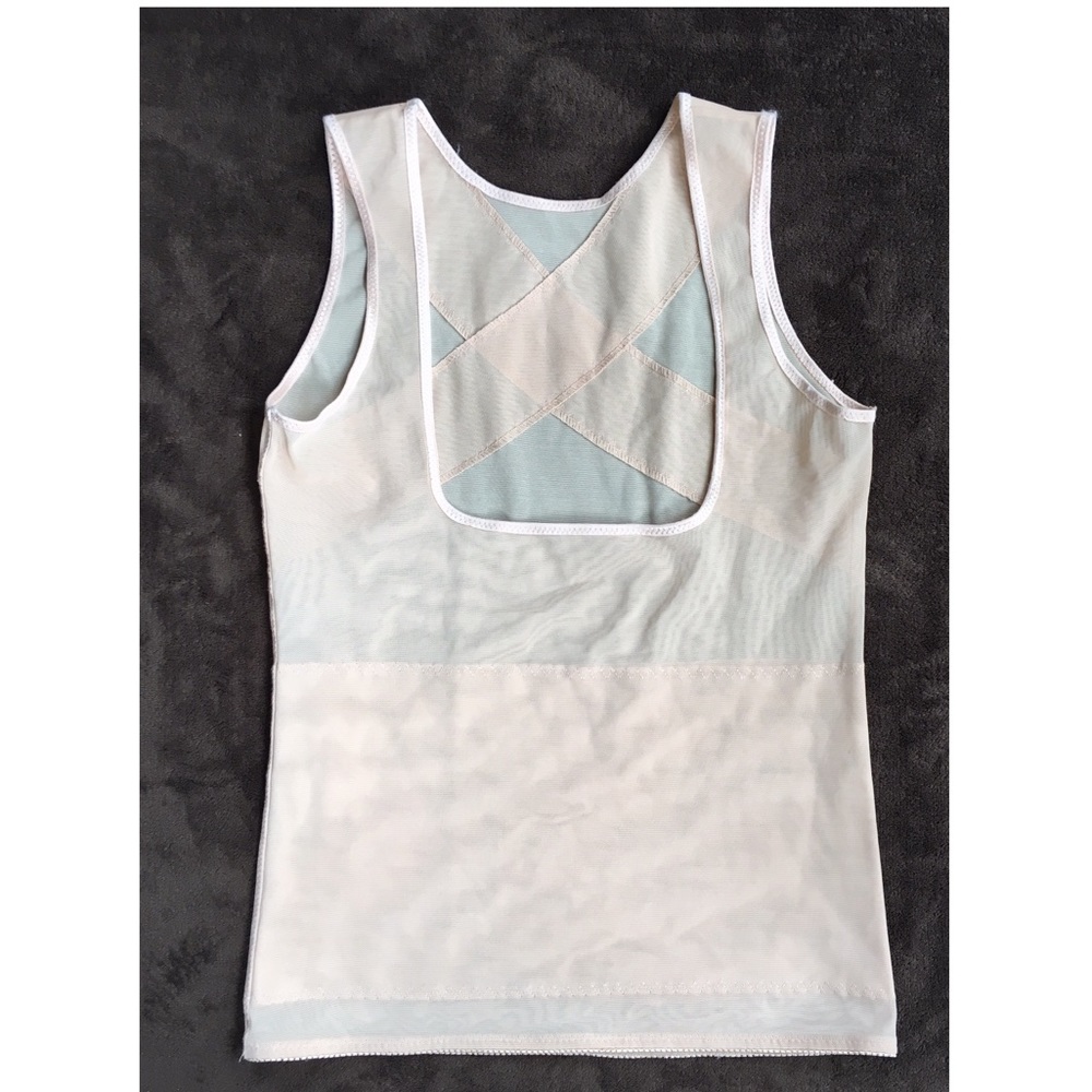 NWOT kymaro body shaper size xl